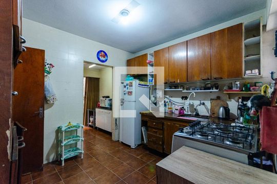 Cozinha de casa à venda com 3 quartos, 140m² em Jardim Peri, São Paulo