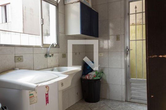 Área de Serviço de casa à venda com 4 quartos, 365m² em Jardim Petroni, São Bernardo do Campo