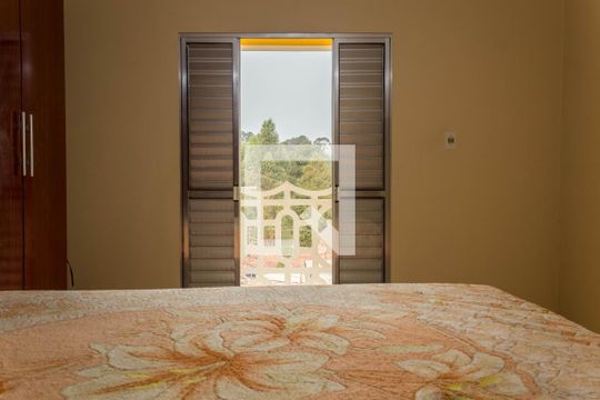 Quarto 1 de casa à venda com 4 quartos, 365m² em Jardim Petroni, São Bernardo do Campo