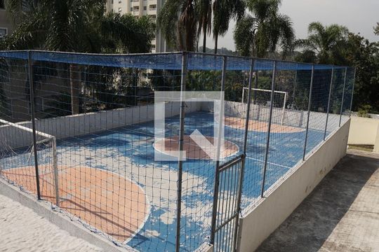 Quadra Esportiva de apartamento à venda com 3 quartos, 56m² em Paraisópolis, São Paulo