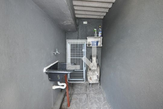 Área de serviço 1 de casa à venda com 3 quartos, 120m² em Vila Medeiros, São Paulo