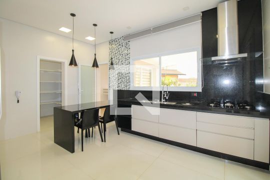 Cozinha de casa de condomínio à venda com 3 quartos, 420m² em Loteamento Residencial Barão do Café, Campinas