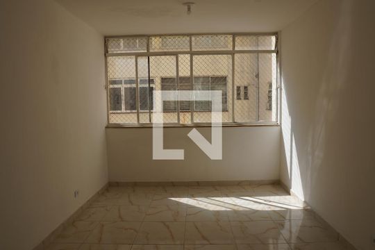Kitnet/Studio à venda com 1 quarto, 32m² em Pinheiros, São Paulo