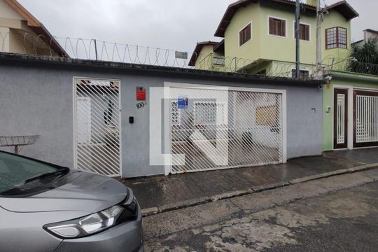 Fachada de casa para alugar com 3 quartos, 194m² em Tremembé, São Paulo