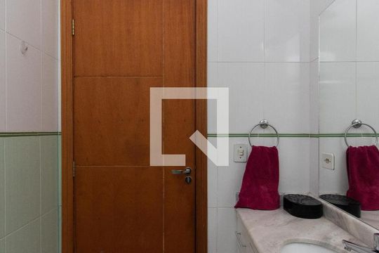 Banheiro Social de casa para alugar com 3 quartos, 194m² em Tremembé, São Paulo