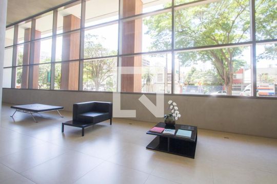 Hall de kitnet/studio para alugar com 1 quarto, 43m² em Brooklin, São Paulo