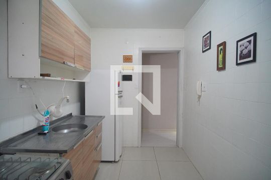 Cozinha  de apartamento para alugar com 2 quartos, 58m² em Ouro Branco, Novo Hamburgo