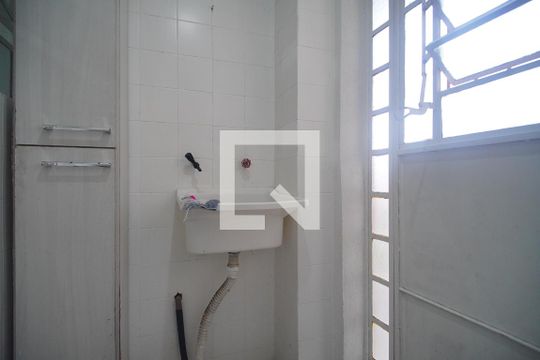 Lavanderia  de apartamento para alugar com 2 quartos, 58m² em Ouro Branco, Novo Hamburgo