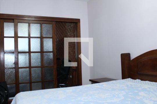 Quarto de casa à venda com 3 quartos, 200m² em Parque Residencial Oratorio, São Paulo