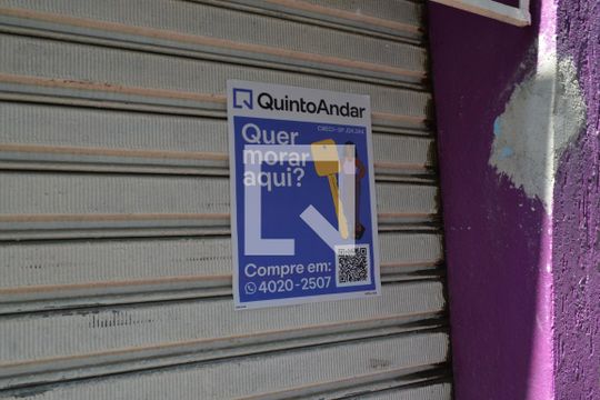 Plaquinha de casa à venda com 4 quartos, 150m² em Cambuci, São Paulo