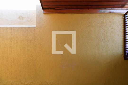 Quarto 1 de casa para alugar com 3 quartos, 180m² em Vila Suzana, São Paulo