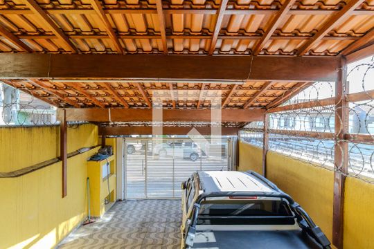 Vista de casa para alugar com 3 quartos, 180m² em Vila Suzana, São Paulo