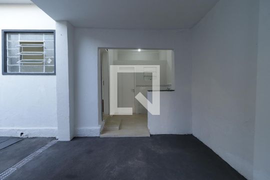 Quintal de casa para alugar com 2 quartos, 120m² em Jardim Sumaré, Ribeirão Preto