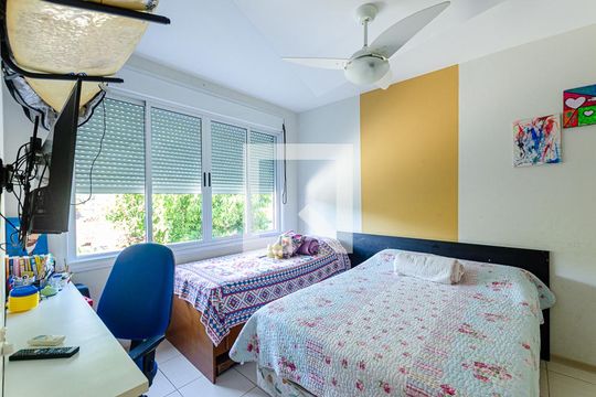 Suíte de casa de condomínio à venda com 3 quartos, 145m² em São Francisco, Niterói