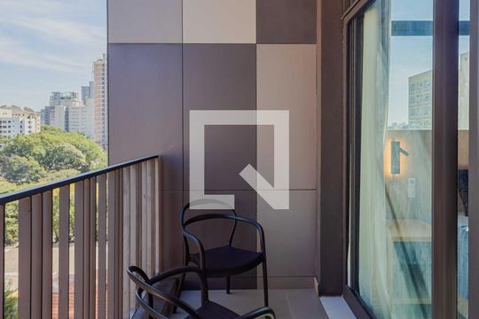 Varanda de kitnet/studio à venda com 1 quarto, 27m² em Pinheiros, São Paulo