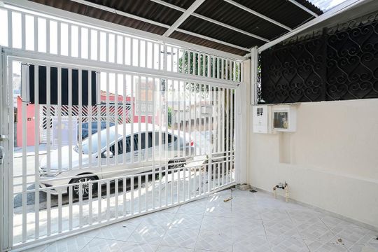 Garagem de casa à venda com 2 quartos, 115m² em Rudge Ramos, São Bernardo do Campo