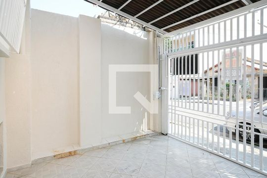 Garagem de casa à venda com 2 quartos, 115m² em Rudge Ramos, São Bernardo do Campo