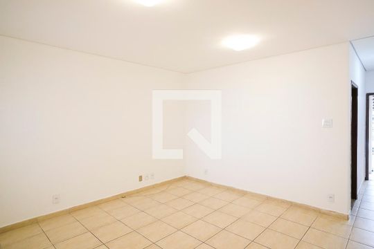 Sala de casa à venda com 2 quartos, 115m² em Rudge Ramos, São Bernardo do Campo