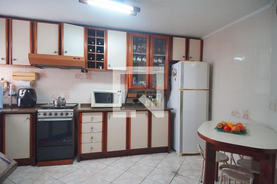 Cozinha de casa à venda com 4 quartos, 325m² em Jardim Maua, Novo Hamburgo