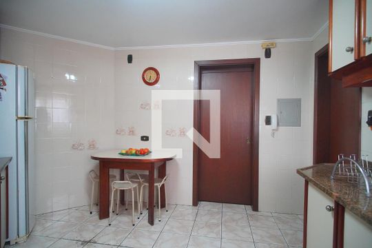 Cozinha de casa à venda com 4 quartos, 325m² em Jardim Maua, Novo Hamburgo