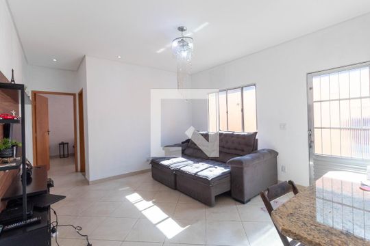 Sala 1 de casa à venda com 3 quartos, 700m² em Vila Mesquita, São Paulo