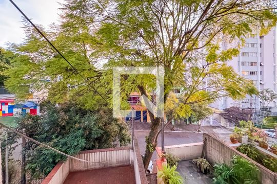 Vista do Quarto 1 de casa para alugar com 3 quartos, 205m² em Vila Mariana, São Paulo