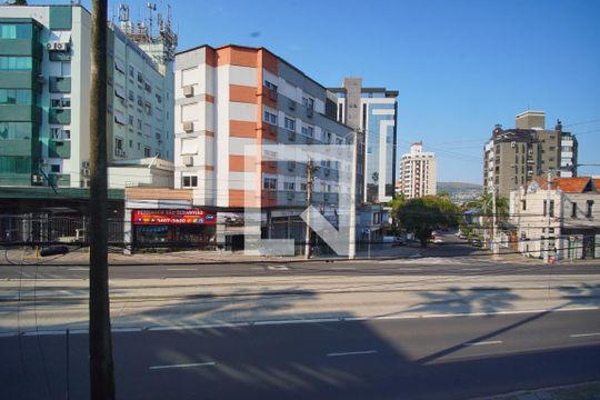 Quarto 1 - Varanda/Vista de apartamento à venda com 2 quartos, 72m² em Petrópolis, Porto Alegre