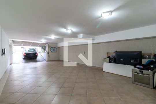 Garagem de casa à venda com 3 quartos, 222m² em Tucuruvi, São Paulo