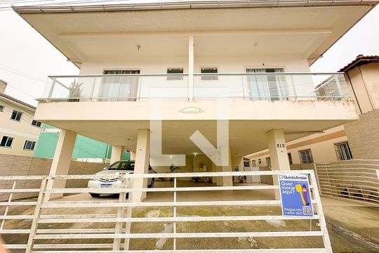 Fachada de apartamento para alugar com 2 quartos, 70m² em Ingleses do Rio Vermelho, Florianópolis