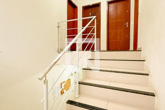 Hall social de apartamento para alugar com 2 quartos, 70m² em Ingleses do Rio Vermelho, Florianópolis
