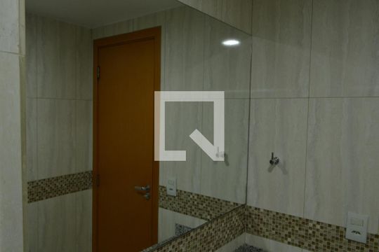 Banheiro da Suíte de apartamento à venda com 3 quartos, 85m² em Taquara, Rio de Janeiro
