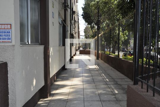 Área comum de apartamento para alugar com 1 quarto, 38m² em Pilares, Rio de Janeiro