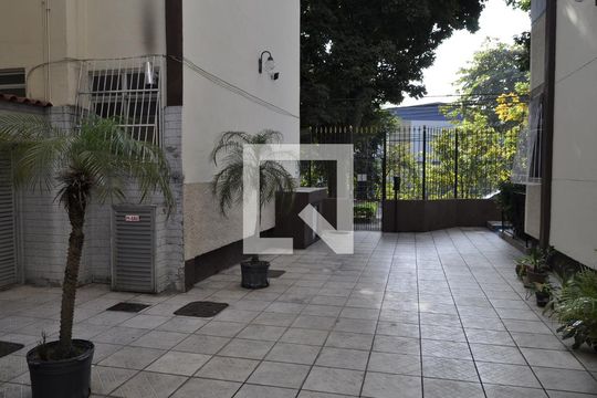 Área comum de apartamento para alugar com 1 quarto, 38m² em Pilares, Rio de Janeiro