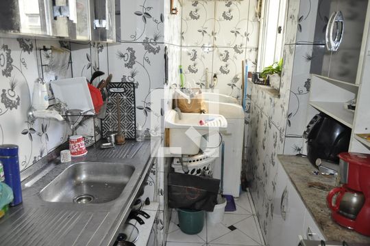 Cozinha de apartamento para alugar com 1 quarto, 38m² em Pilares, Rio de Janeiro