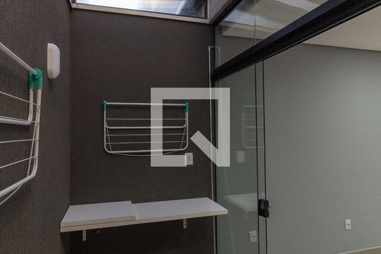Área de Serviço de casa à venda com 2 quartos, 100m² em Vila Carrão, São Paulo