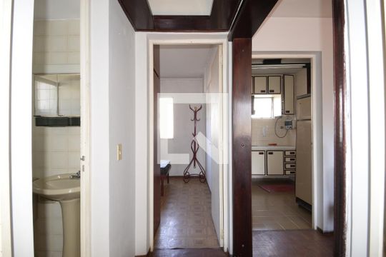 Corredor de apartamento à venda com 2 quartos, 50m² em Liberdade, São Paulo