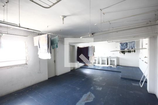Lavanderia de apartamento à venda com 2 quartos, 50m² em Liberdade, São Paulo