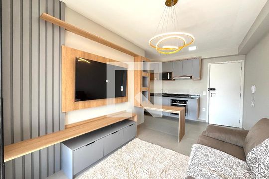 Sala de apartamento à venda com 2 quartos, 46m² em Mirandópolis, São Paulo