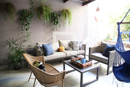 Varanda gourmet de casa à venda com 4 quartos, 261m² em Parque Anhanguera, Goiânia
