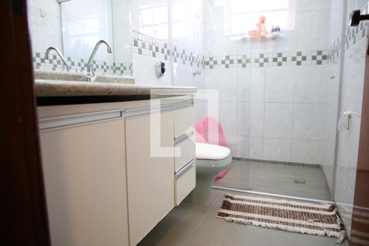 Banheiro Social de casa à venda com 4 quartos, 261m² em Parque Anhanguera, Goiânia