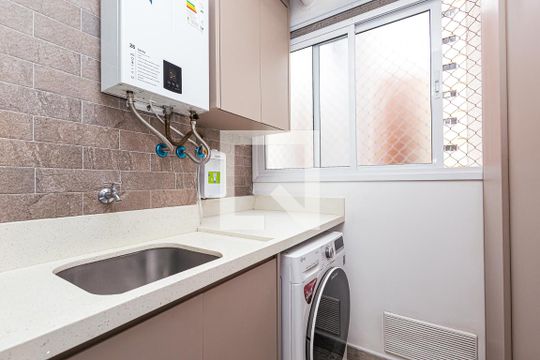 Área de Serviço de kitnet/studio para alugar com 2 quartos, 53m² em Bela Vista, São Paulo