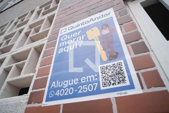 Plaquinha de apartamento à venda com 1 quarto, 30m² em Burgo Paulista, São Paulo