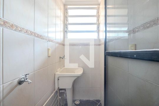Área de Serviço de apartamento para alugar com 2 quartos, 47m² em Consolação, São Paulo