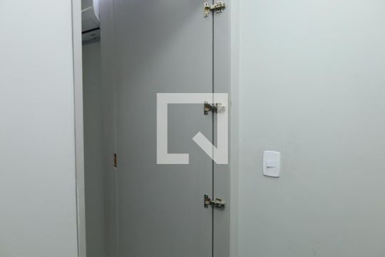 Quarto  de casa à venda com 3 quartos, 250m² em Vila Santana, São Paulo