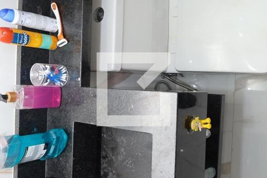 Banheiro de casa à venda com 3 quartos, 250m² em Vila Santana, São Paulo
