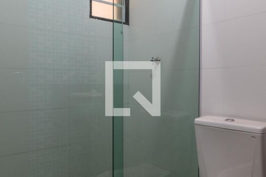Banheiro de apartamento para alugar com 1 quarto, 45m² em Artur Alvim, São Paulo