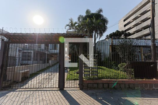 Fachada de apartamento à venda com 3 quartos, 90m² em Tristeza, Porto Alegre