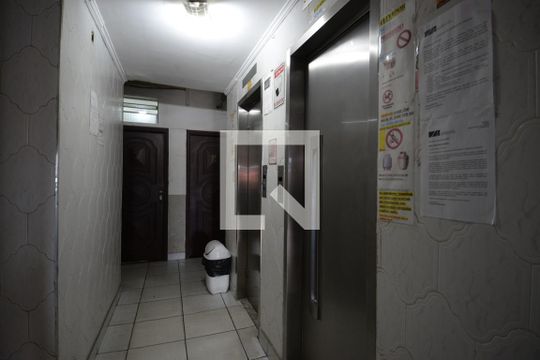 Hall de Entrada de apartamento à venda com 1 quarto, 25m² em Liberdade, São Paulo