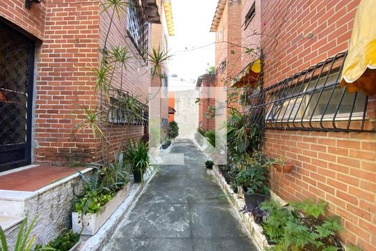 Área comum de casa à venda com 2 quartos, 120m² em Maria da Graça, Rio de Janeiro