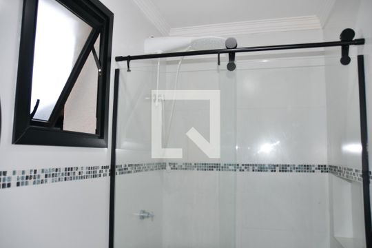 Banheiro de apartamento à venda com 2 quartos, 55m² em Santa Maria, São Caetano do Sul